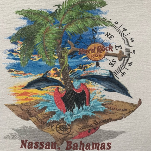 Hard Rock Cafe Tee - Picture 6 of 6